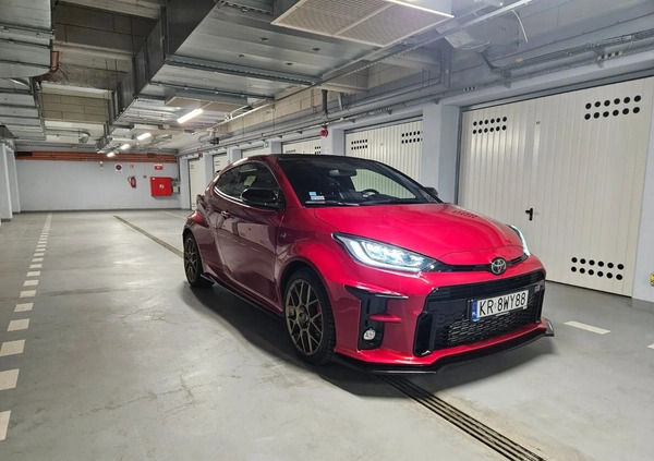Toyota Yaris cena 165000 przebieg: 30000, rok produkcji 2021 z Kraków małe 137